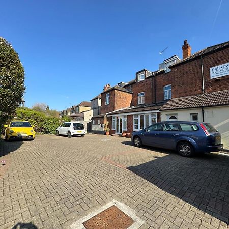 Brentwood Guest House Hotel Exterior photo