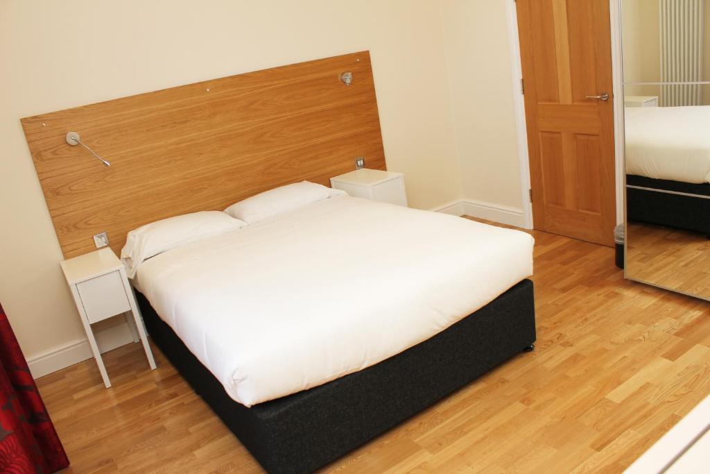 Brentwood Guest House Hotel Exterior photo