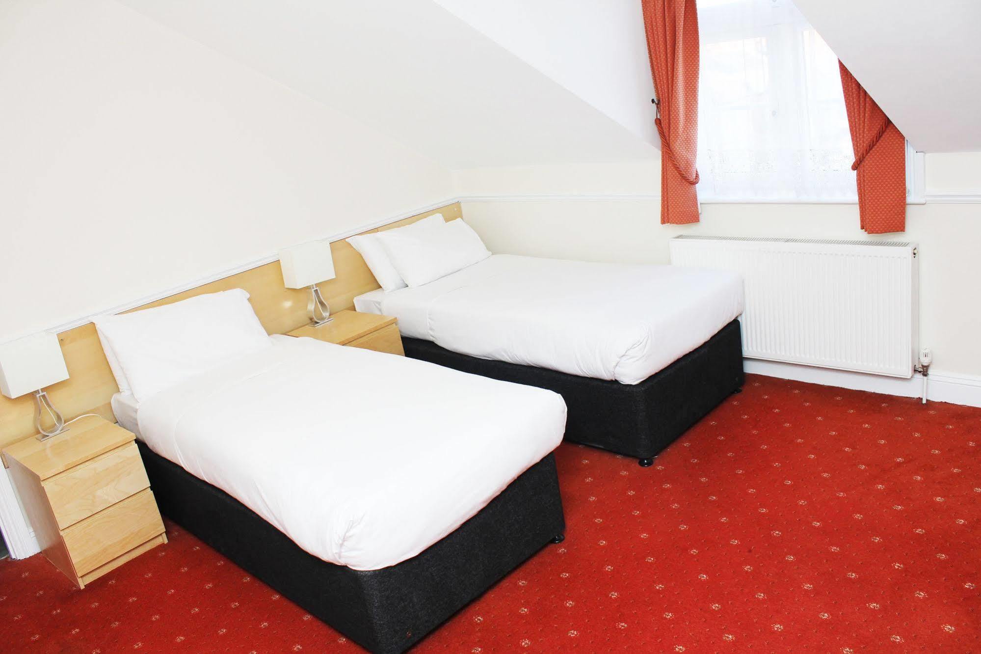 Brentwood Guest House Hotel Exterior photo